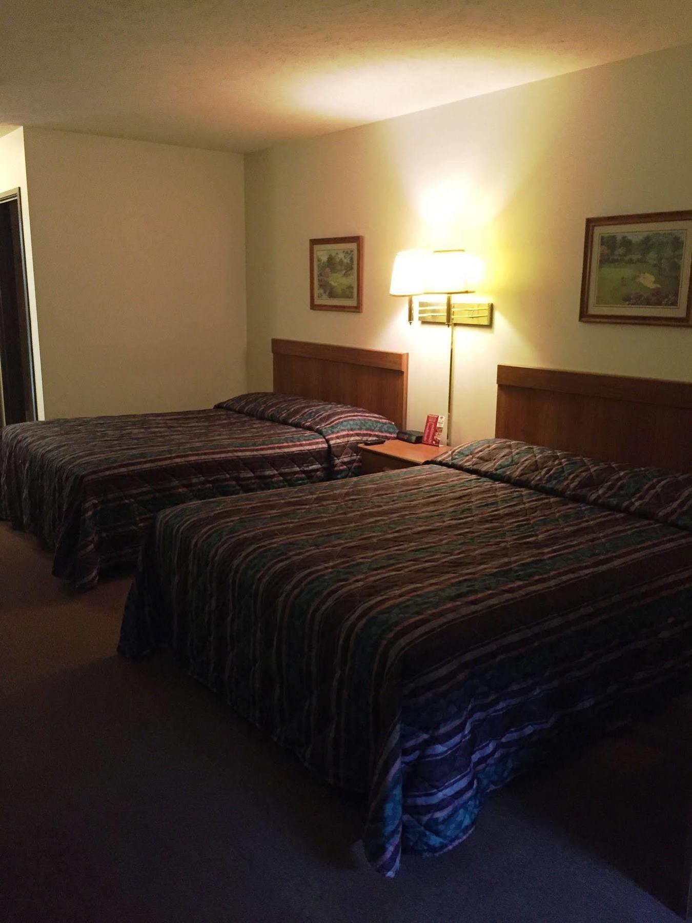 Coronado Motel&RV Park Lindsborg Exterior foto