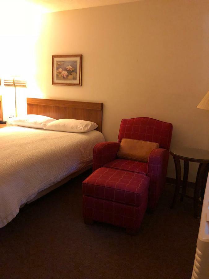 Coronado Motel&RV Park Lindsborg Exterior foto